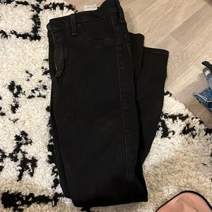 Black Skinny Jeans